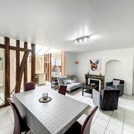 Appartement Au Coeur De Troyes Eksteriør bilde