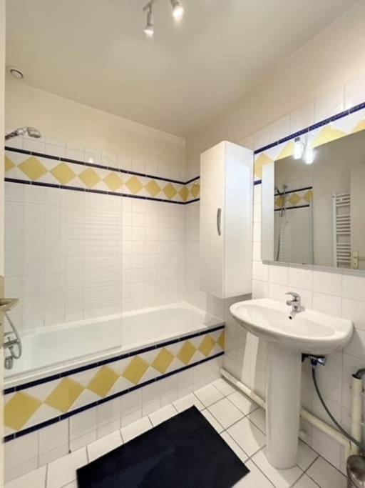 Appartement Au Coeur De Troyes Eksteriør bilde